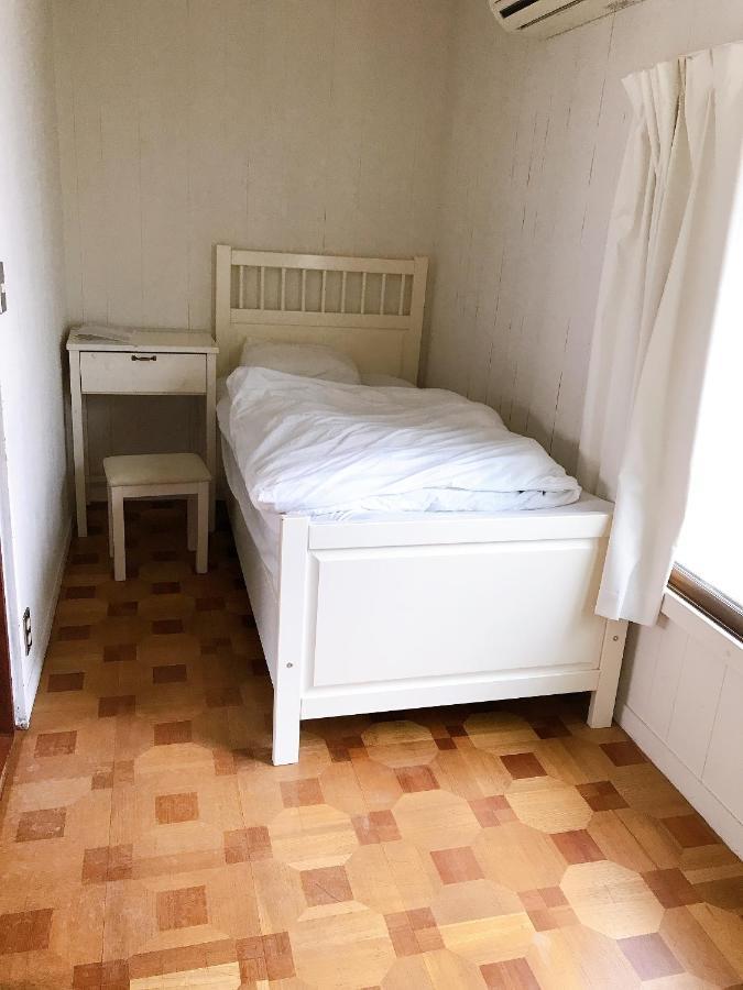 Children'S Cafe B&B Kimie Камакура Экстерьер фото